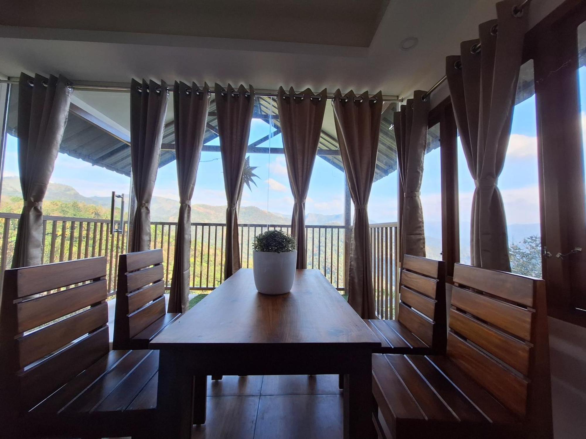 Cloudscape Homestay Pīrmed Εξωτερικό φωτογραφία