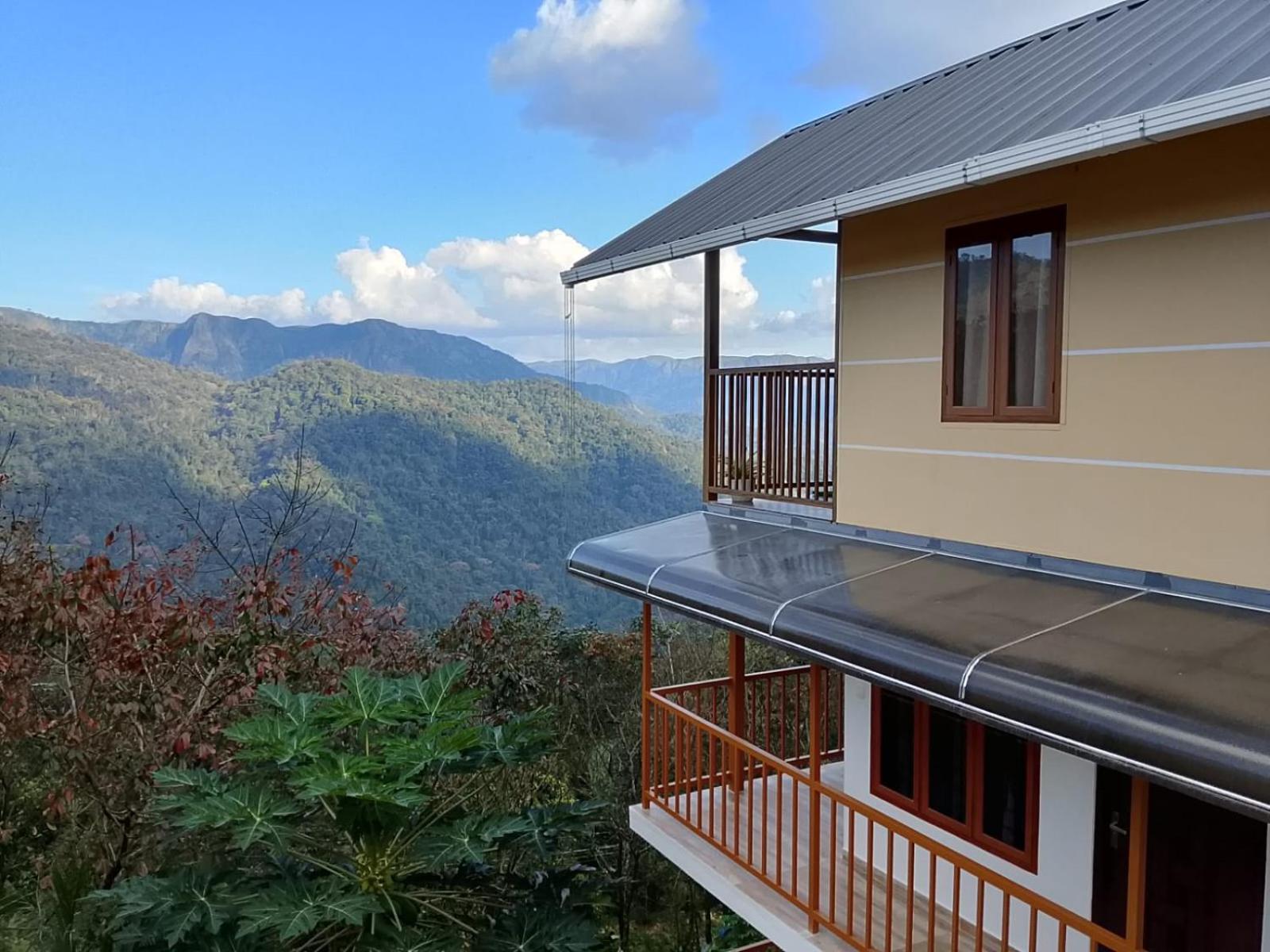Cloudscape Homestay Pīrmed Εξωτερικό φωτογραφία