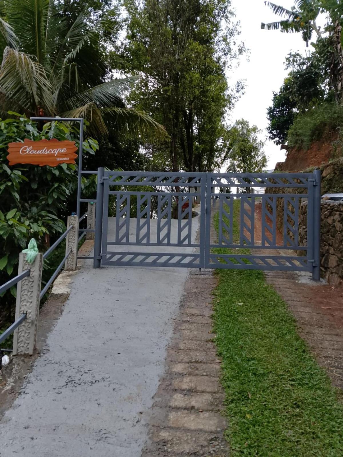 Cloudscape Homestay Pīrmed Εξωτερικό φωτογραφία